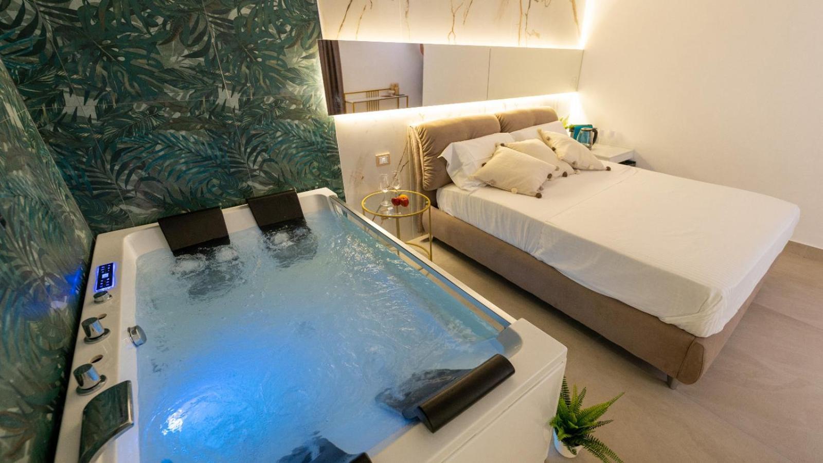 Mazzini Luxury Jacuzzy Suite Catania Luaran gambar